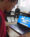 Estudiante con laptop